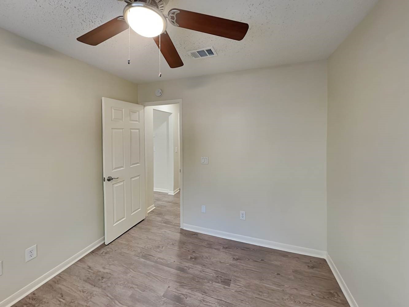 110 South Village Knoll Circle Spring, TX 77381 - Photo 11 of 16