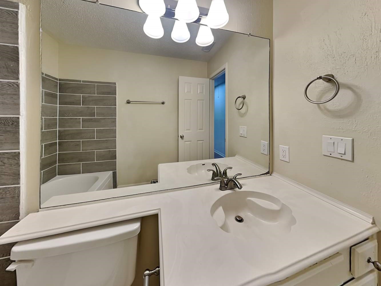 110 South Village Knoll Circle Spring, TX 77381 - Photo 15 of 16