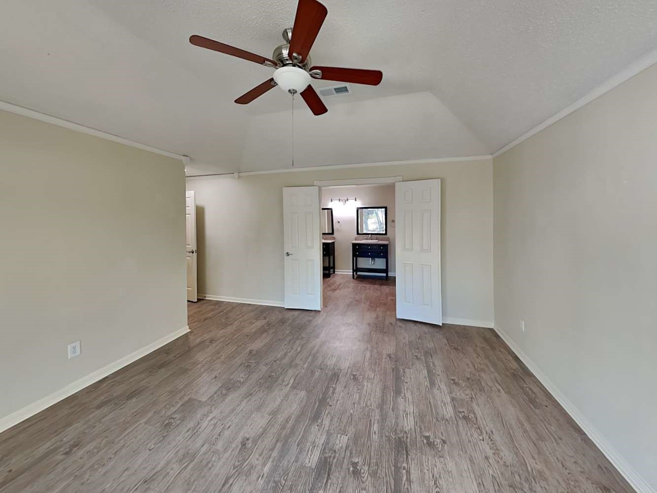 110 South Village Knoll Circle Spring, TX 77381 - Photo 8 of 16