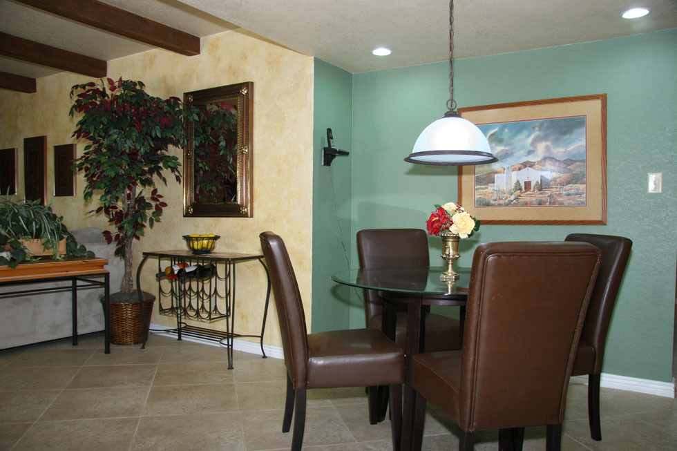 19 West Krista Way Tempe, AZ 85284 - Photo 12 of 26 Breakfast area