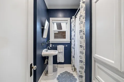 $1,449,900 | 1619 Mohle Drive, Austin, TX 78703