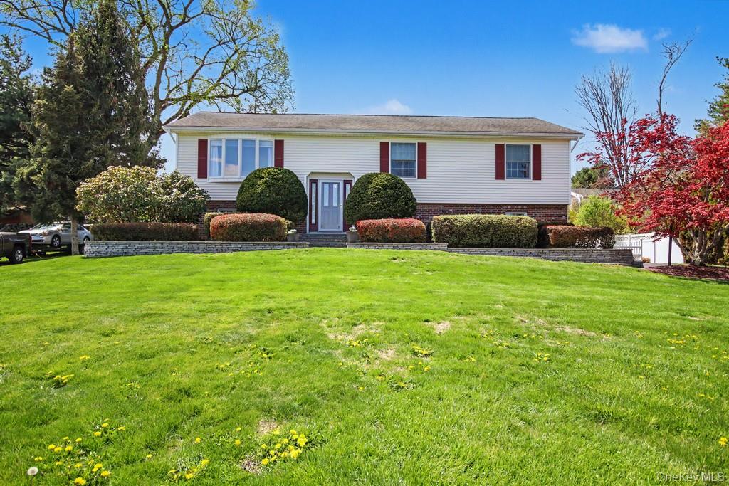 15 Sycamore Road Brewster, NY 10509 - Photo 4 of 45