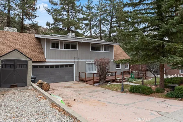 $449,000 | 800 Mountain View Avenue, Wrightwood, CA 92397