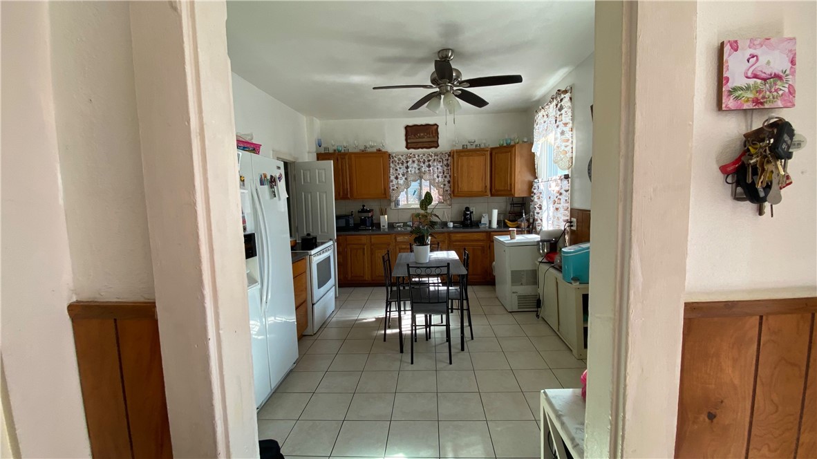62 High Street Cumberland, RI 02864 - Photo 6 of 13 Gallery Image 6