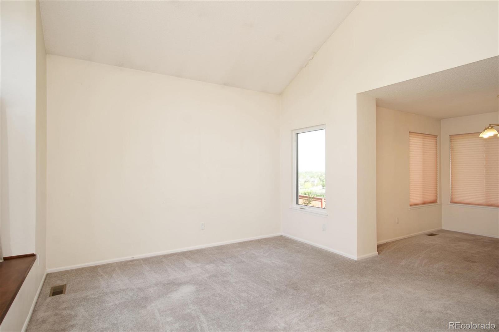 1291 Ridgeglen Way Highlands Ranch, CO 80126 - Photo 2 of 40 Gallery Image 2
