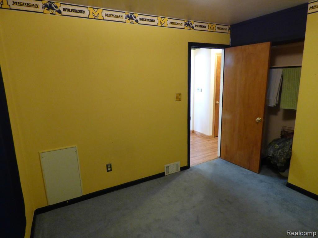 921 Juneau Road Ypsilanti, MI 48198 - Photo 16 of 28 P1050147.jpg