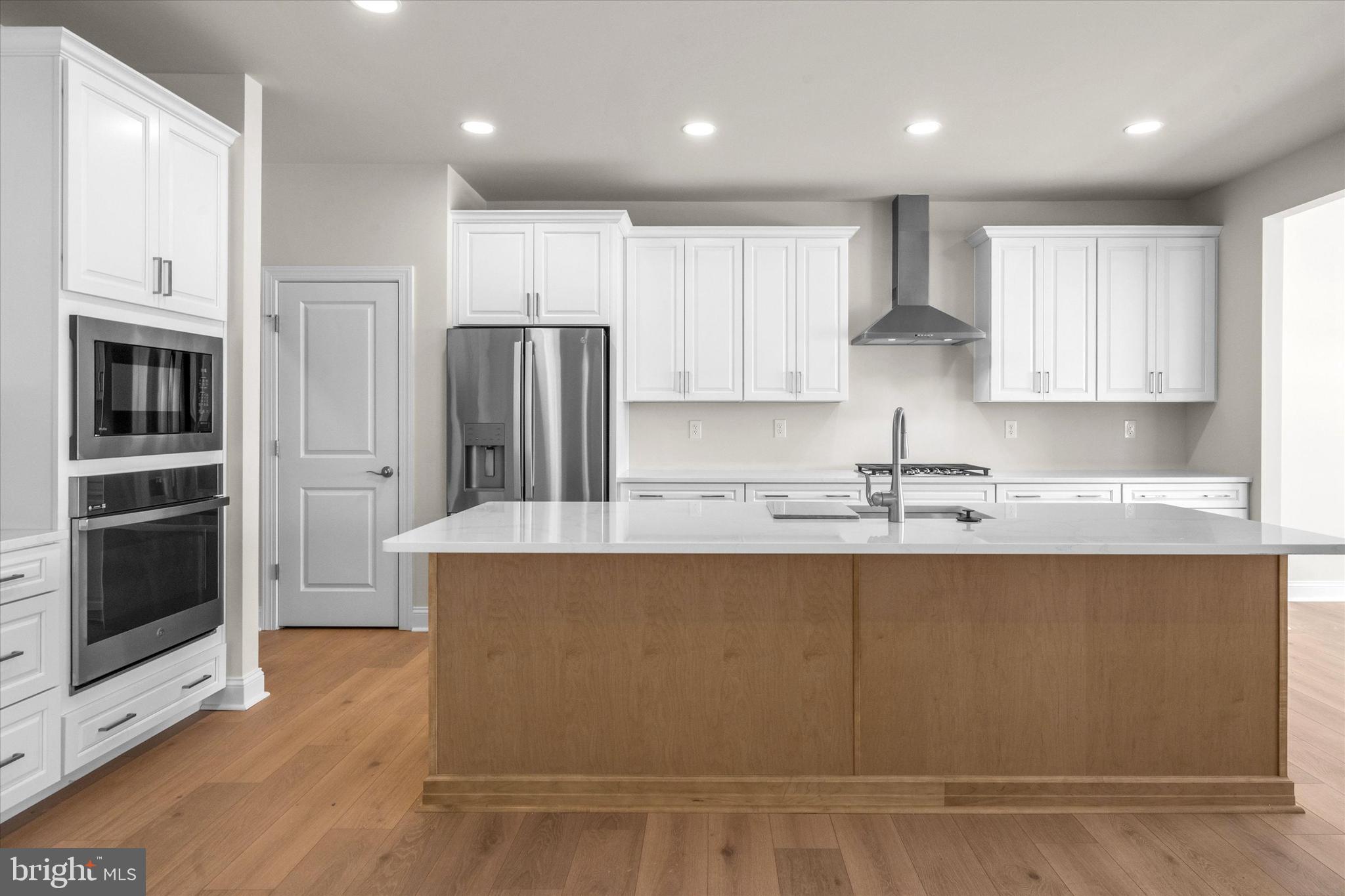 Lot#24 Hummingbird Road Ellendale, DE 19941 - Photo 22 of 27 Pictures are of a different Juliet with options.