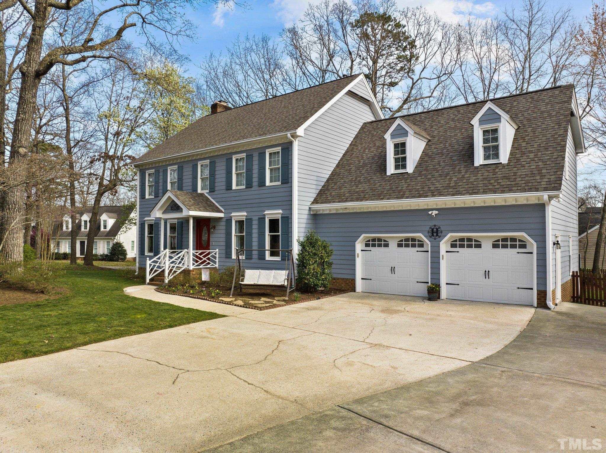 8325 Apple Orchard Way Raleigh, NC 27615 - Photo 4 of 54