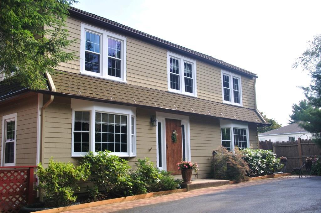 63 Stuart Street Newington, CT 06111 - Photo 1 of 1 Gallery Image 1