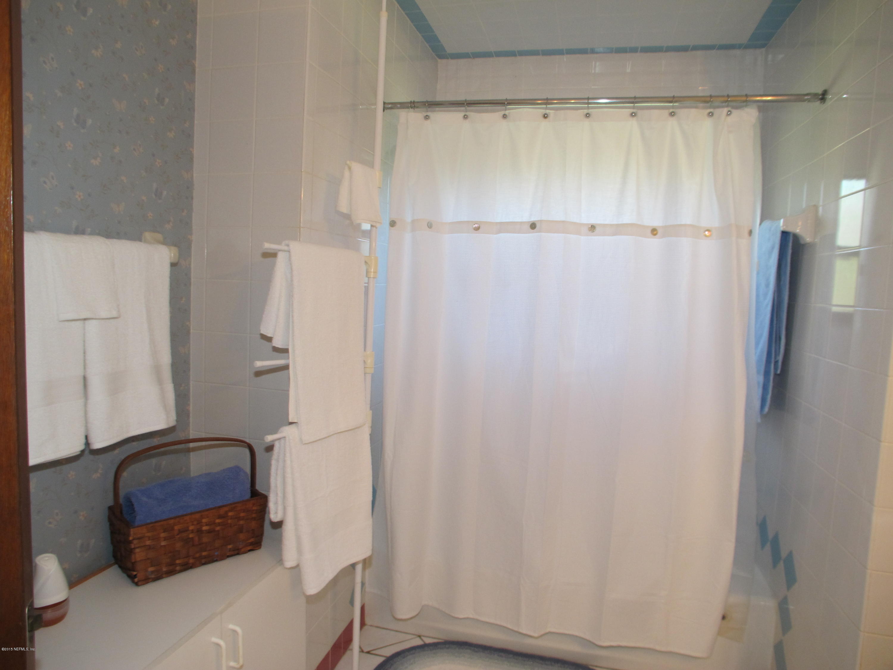 443 Springbrook Drive Fleming Island, FL 32003 - Photo 20 of 29 Master Bath View 2