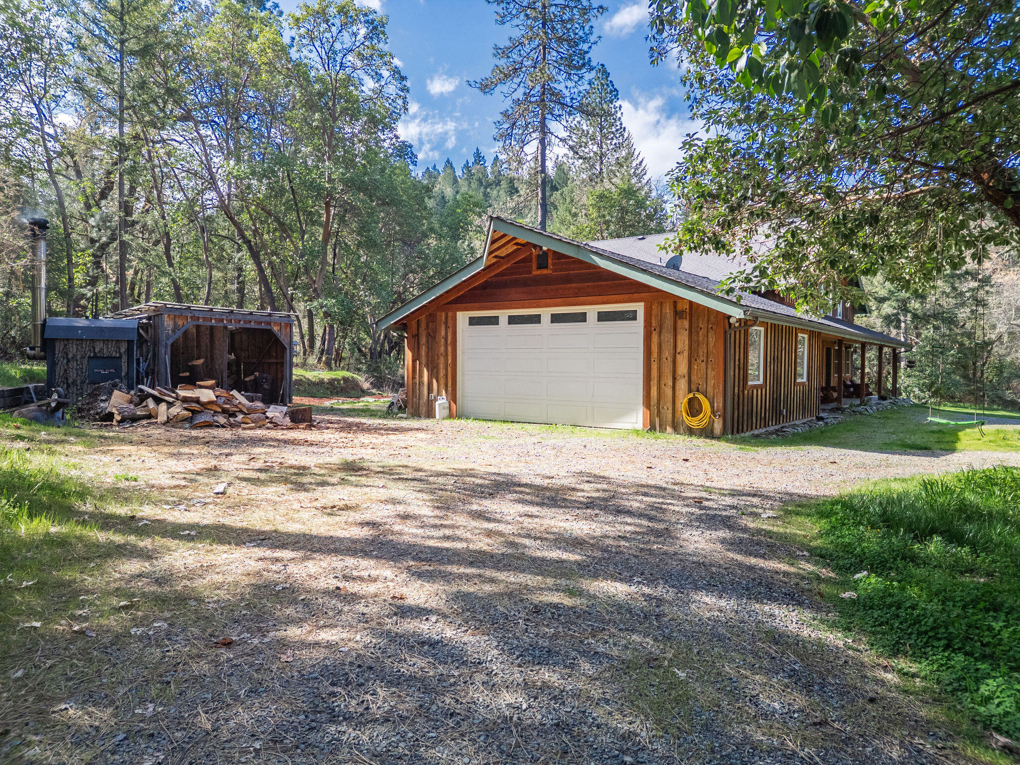 267 Grays Creek Road Grants Pass, OR 97527 - Photo 3 of 72