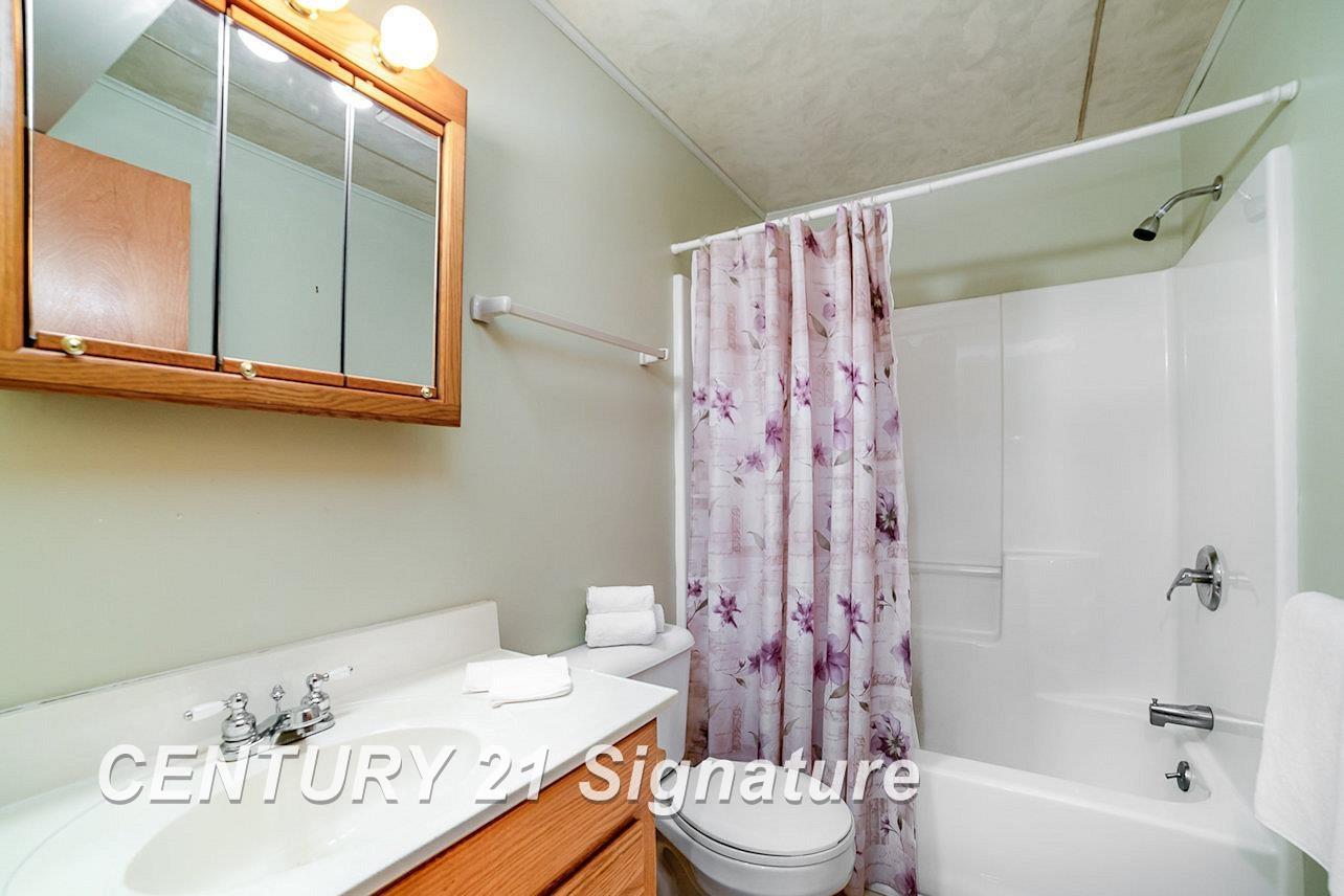11190 S Road Farwell, MI 48622 - Photo 16 of 24 Gallery Image 16