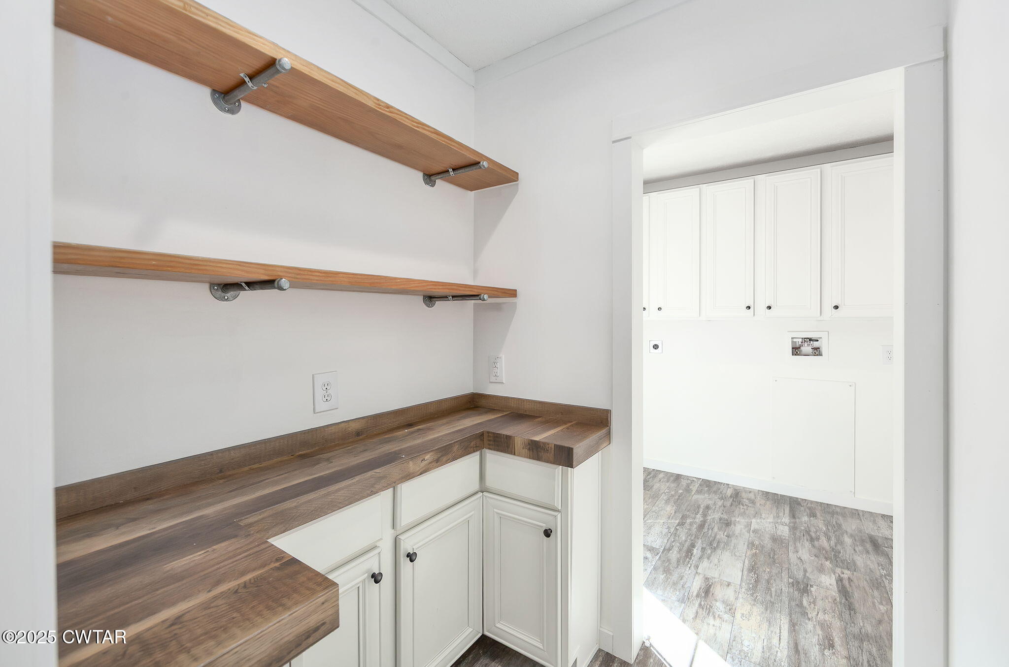 2885 Old Friendship Road Finger, TN 38334 - Photo 13 of 50 a view of front door