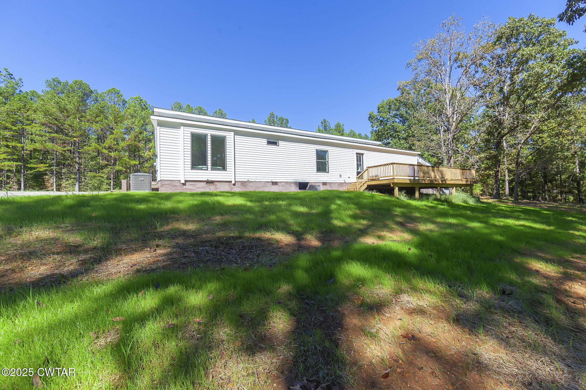 2885 Old Friendship Road Finger, TN 38334 - Photo 31 of 50 a view of a house with a yard