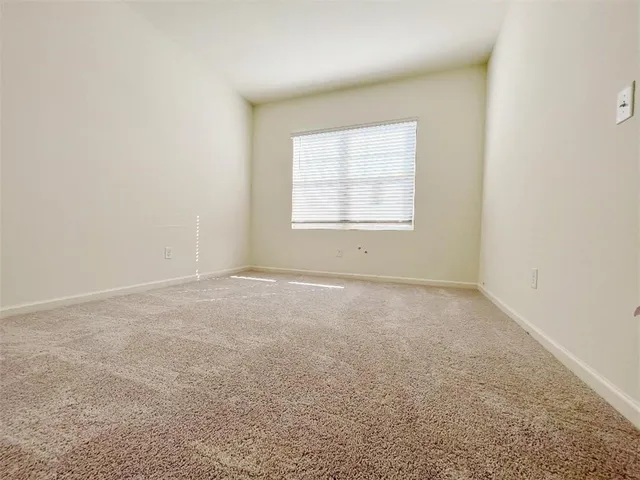 $2,300 | 473 Bentwater Way, Hoschton, GA 30548