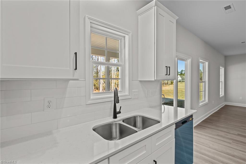 409 Pinnacle Drive Randleman, NC 27317 - Photo 6 of 25