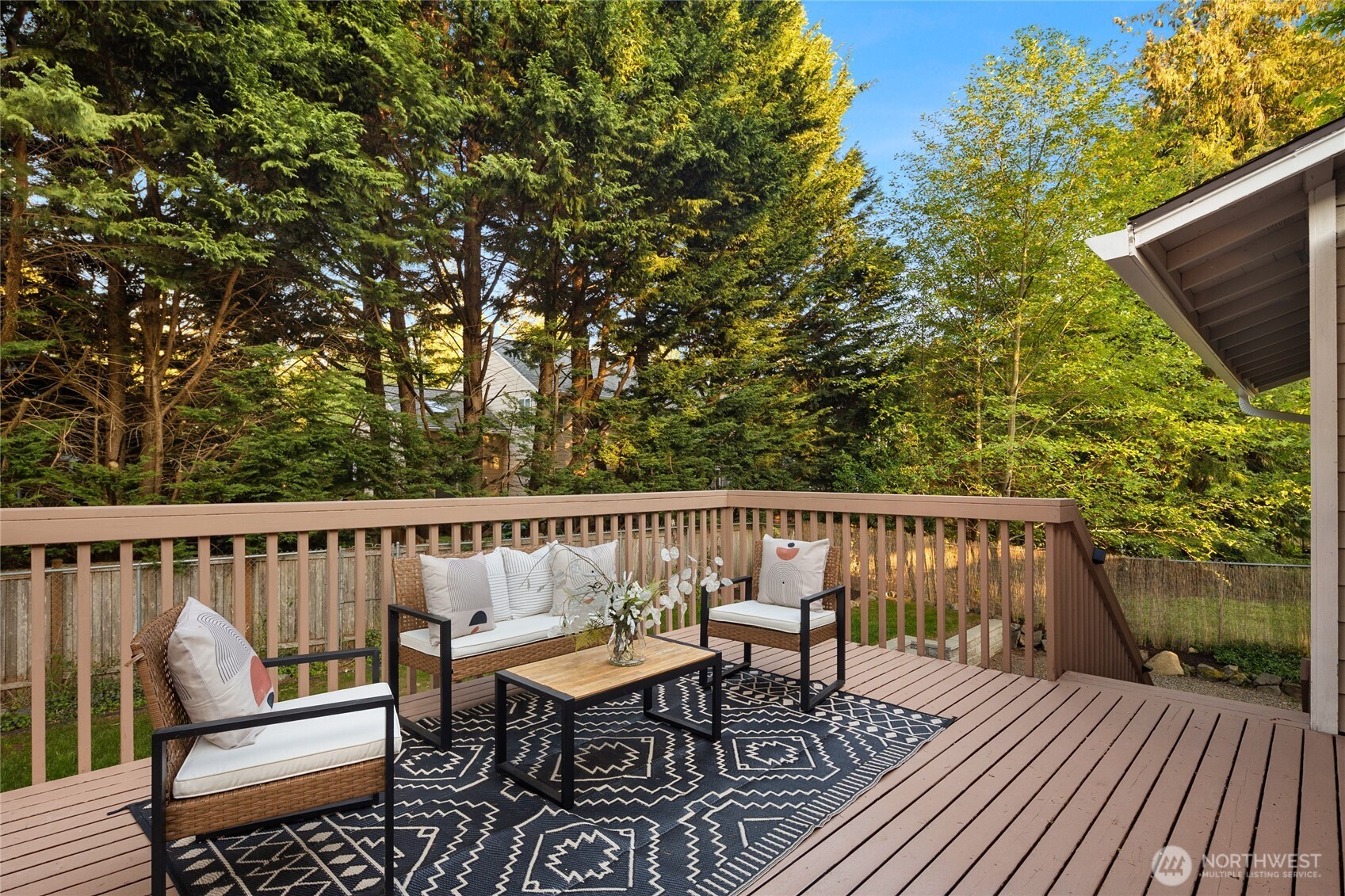 19011 27th Drive Southeast Bothell, WA 98012 - Photo 32 of 39