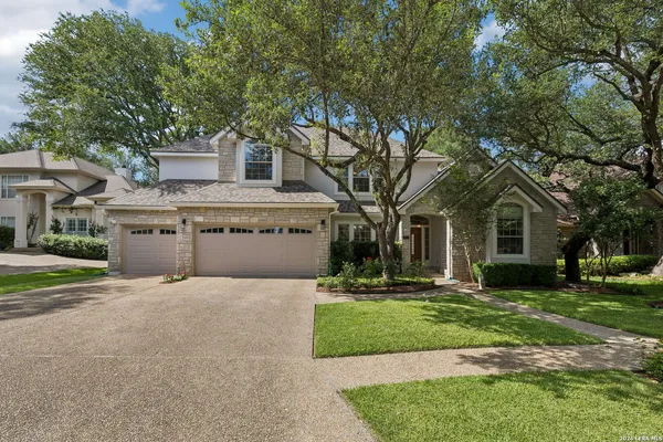 $565,000 | 2215 Blackoak Bend, San Antonio, TX 78248