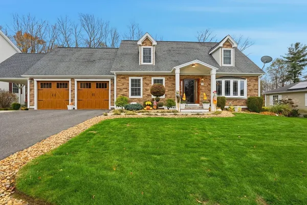 $525,000 | 25 Angelica Drive, Springfield, MA 01129