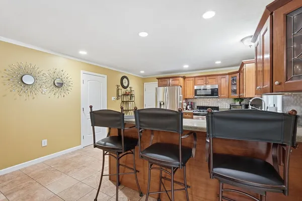 $499,900 | 25 Angelica Drive, Springfield, MA 01129