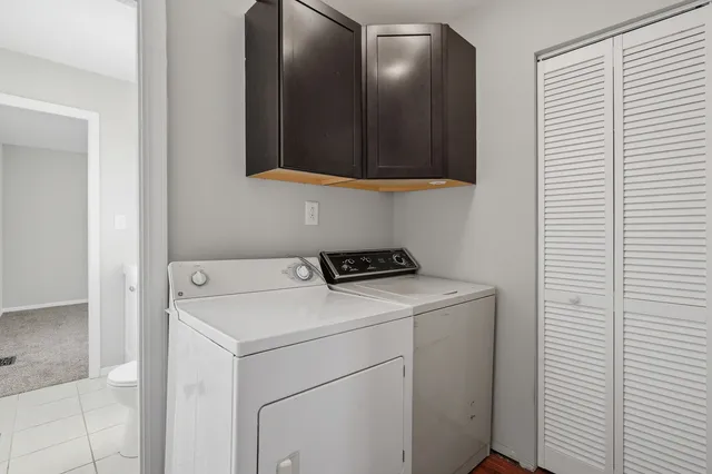 $270,000 | 424 Kenyon Avenue, Romeoville, IL 60446