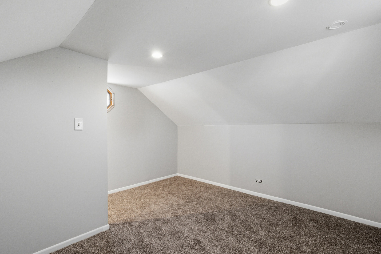 424 Kenyon Avenue Romeoville, IL 60446 - Photo 19 of 28