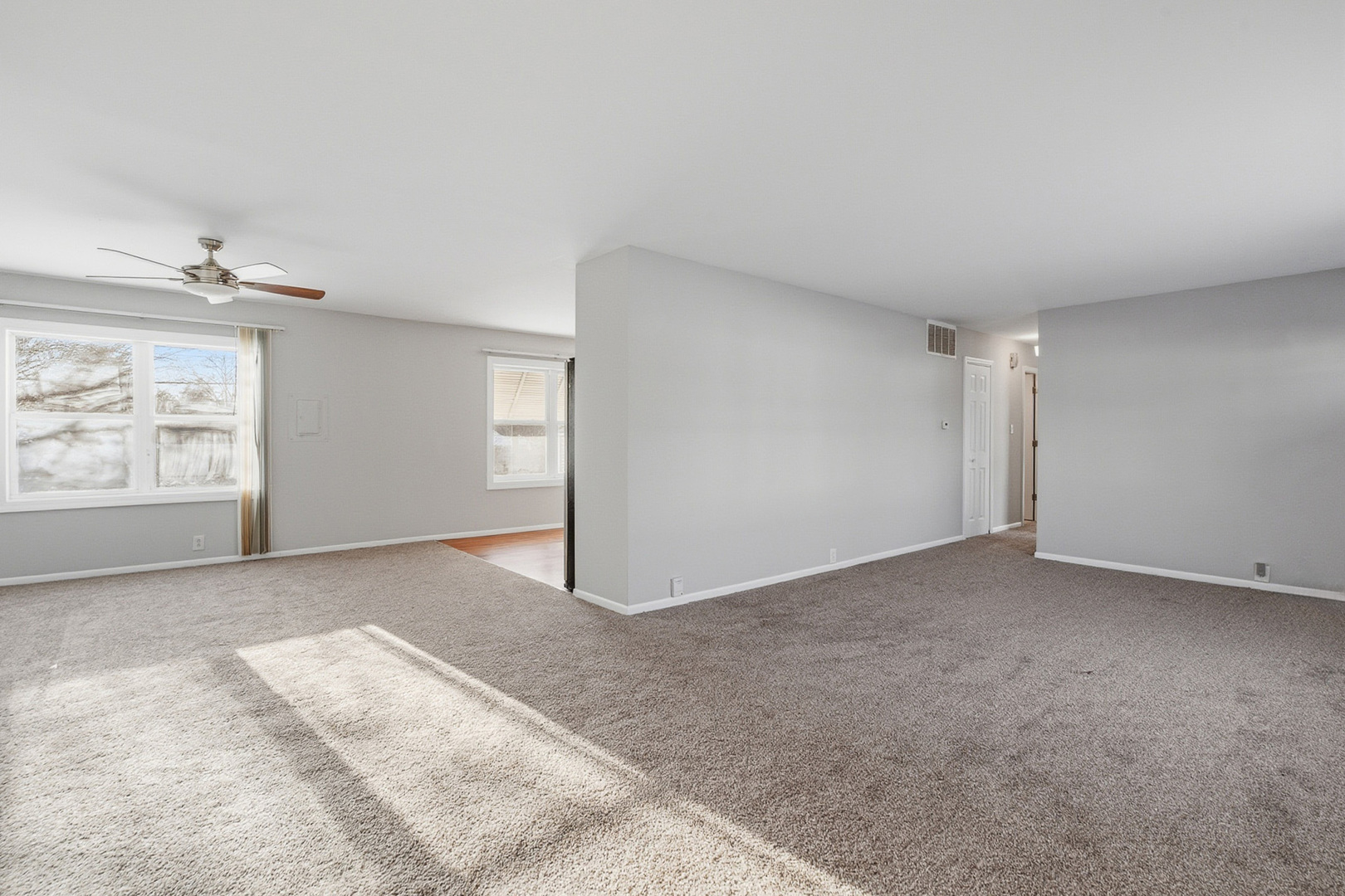 424 Kenyon Avenue Romeoville, IL 60446 - Photo 6 of 28