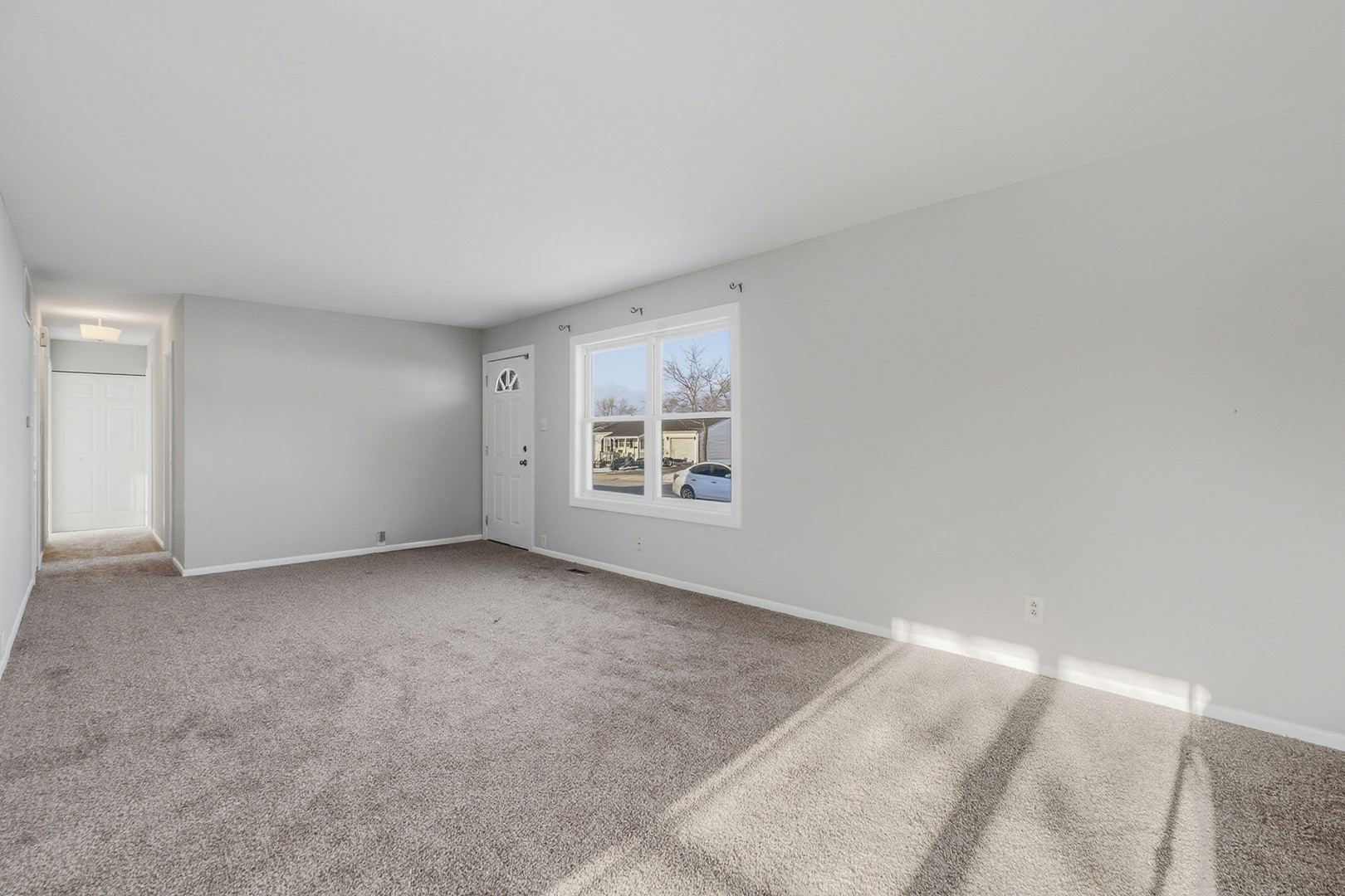 424 Kenyon Avenue Romeoville, IL 60446 - Photo 8 of 28