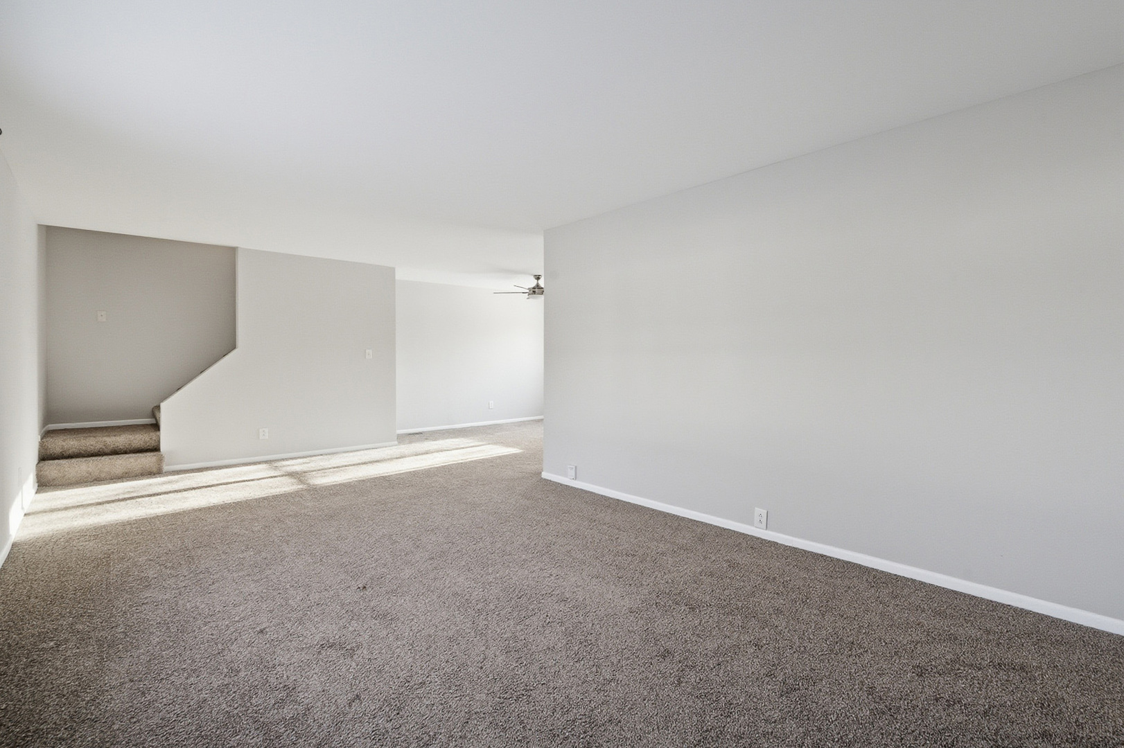 424 Kenyon Avenue Romeoville, IL 60446 - Photo 9 of 28