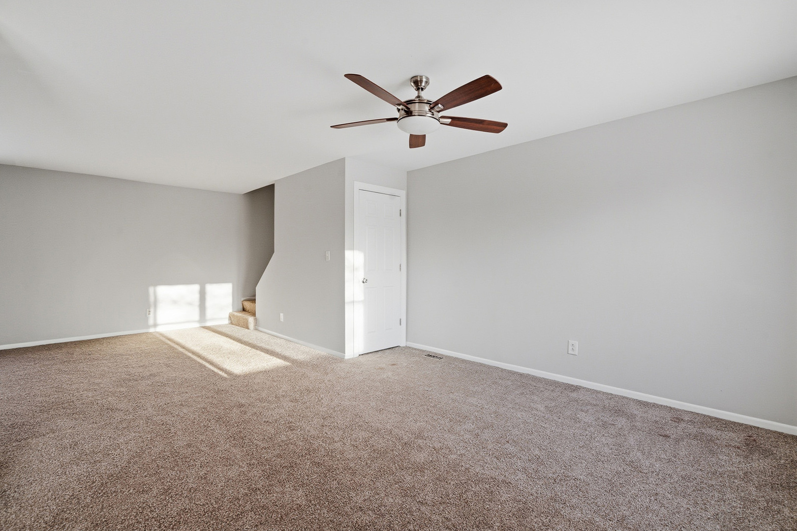 424 Kenyon Avenue Romeoville, IL 60446 - Photo 10 of 28