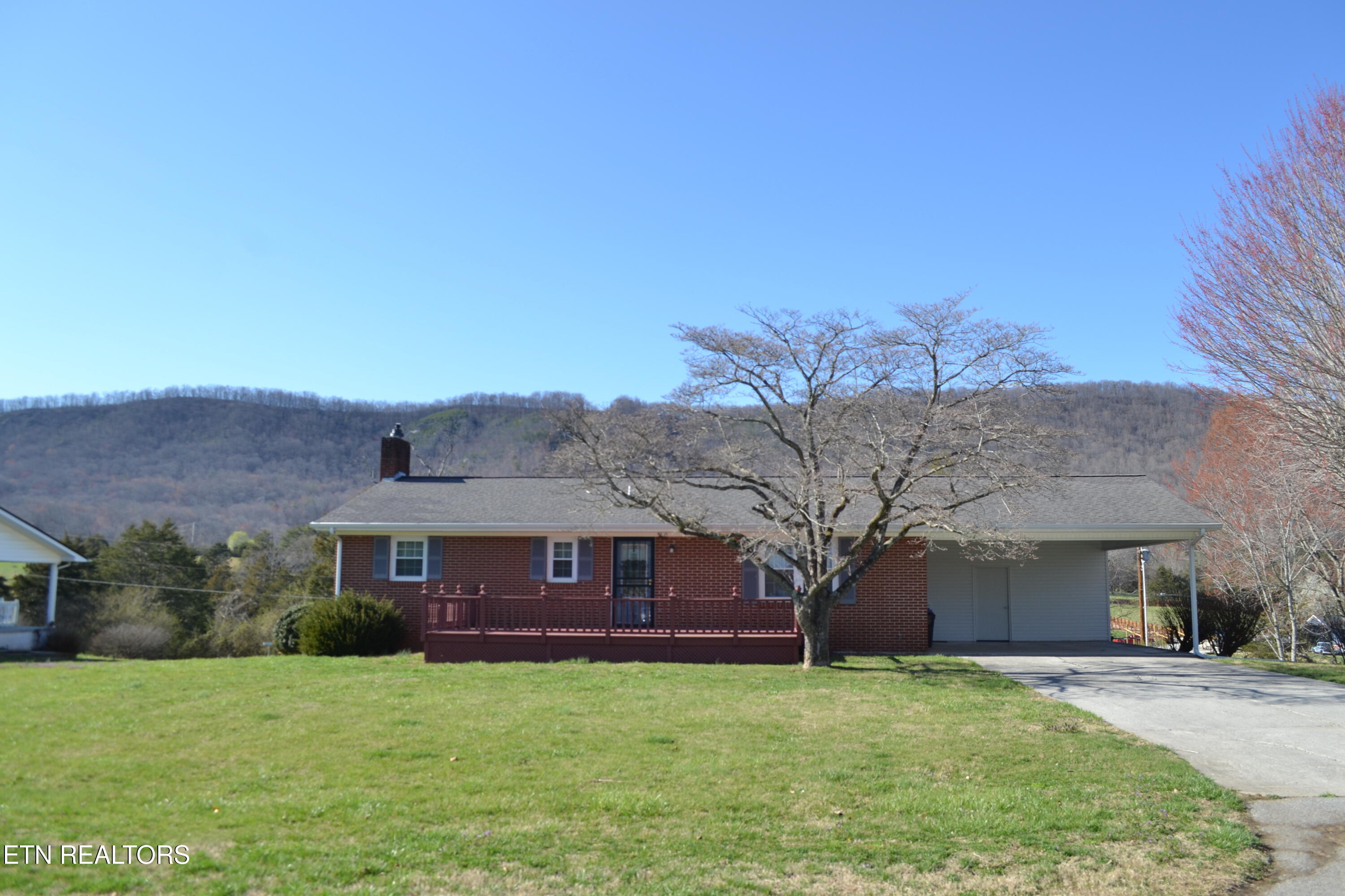 360 Sharp Acres Rd