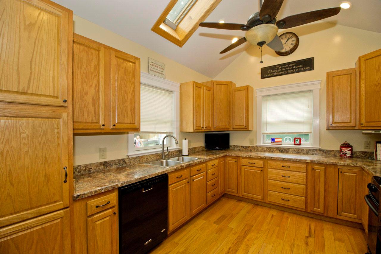 2733 Tudor Road Columbus, OH 43209 - Photo 12 of 37 Gallery Image 12