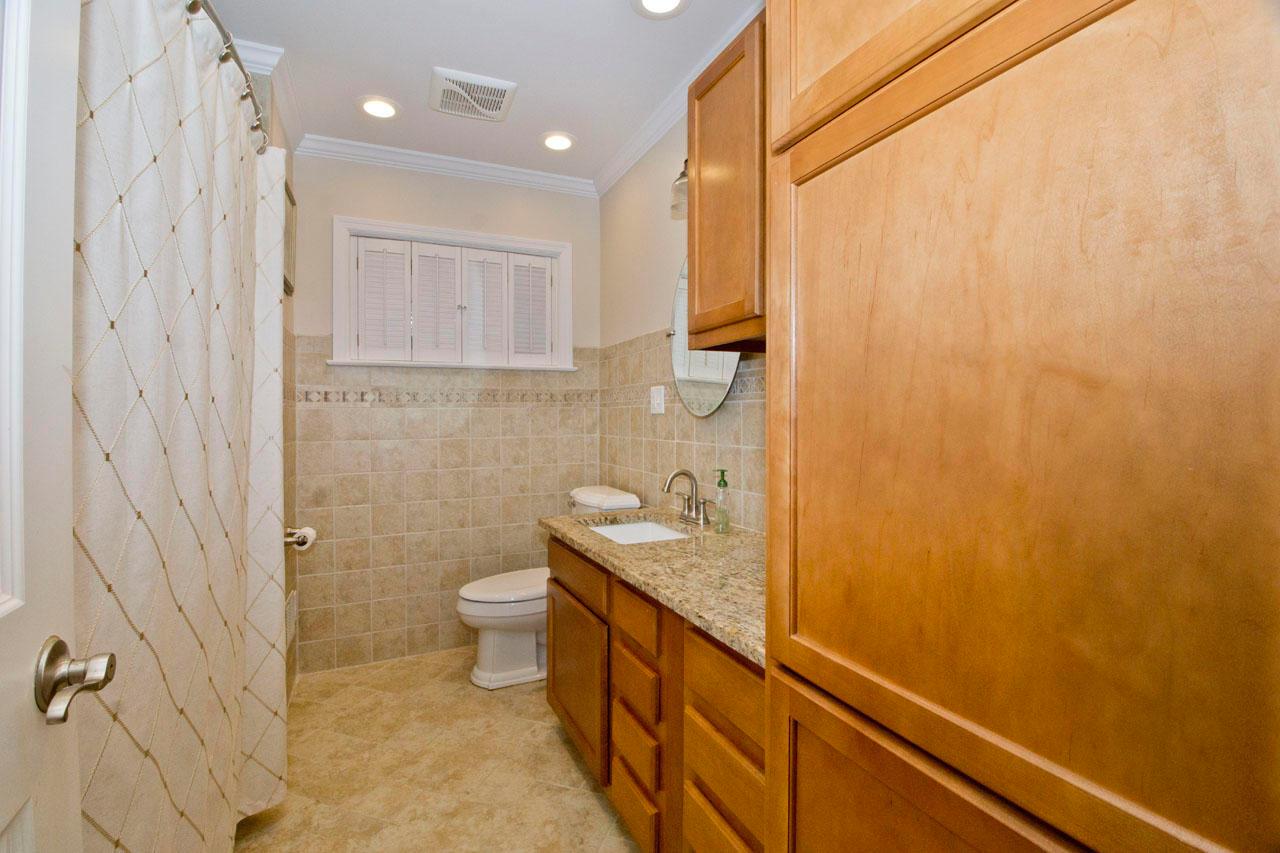 2733 Tudor Road Columbus, OH 43209 - Photo 15 of 37 Gallery Image 15