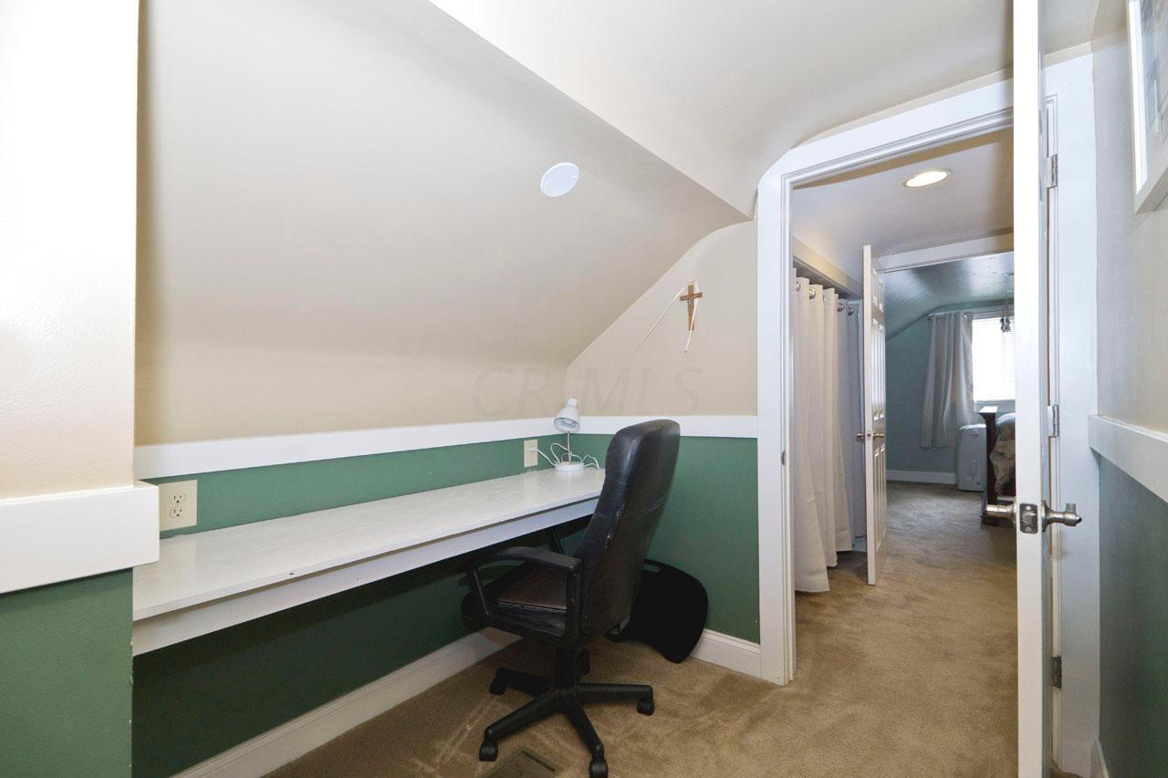 2733 Tudor Road Columbus, OH 43209 - Photo 22 of 37 Gallery Image 22