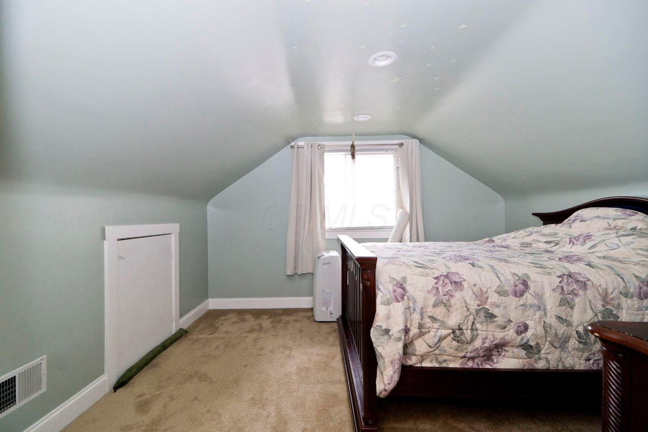 2733 Tudor Road Columbus, OH 43209 - Photo 23 of 37 Gallery Image 23
