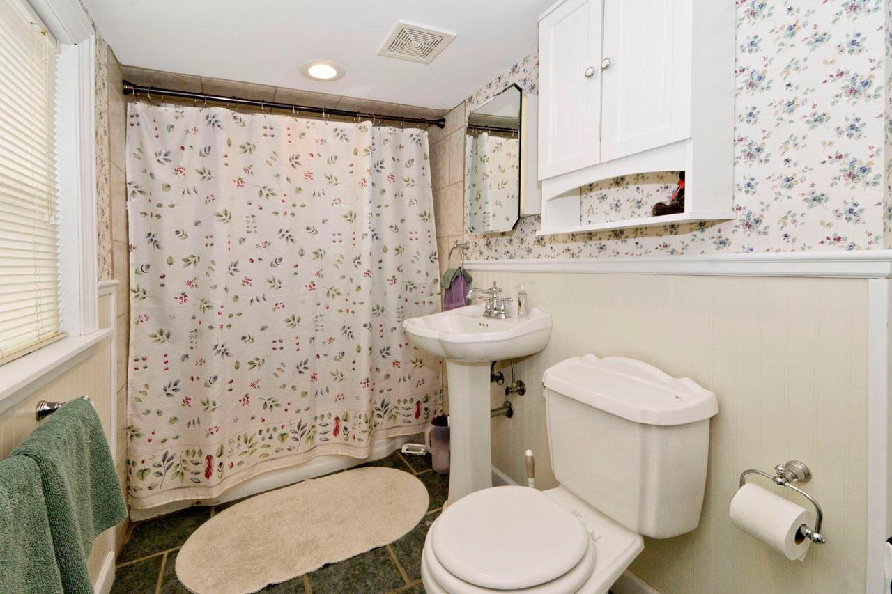 2733 Tudor Road Columbus, OH 43209 - Photo 24 of 37 Gallery Image 24