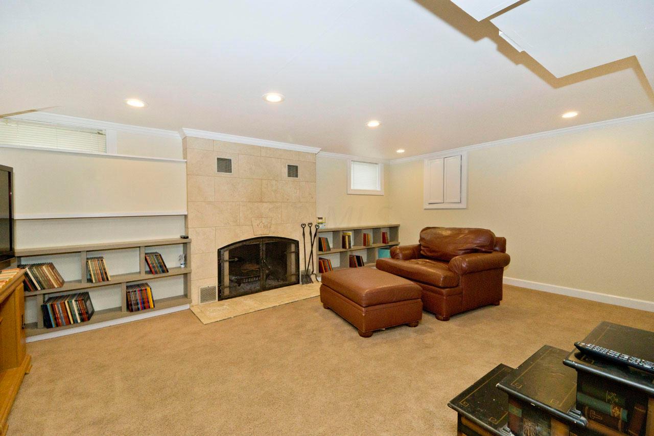 2733 Tudor Road Columbus, OH 43209 - Photo 28 of 37 Gallery Image 28