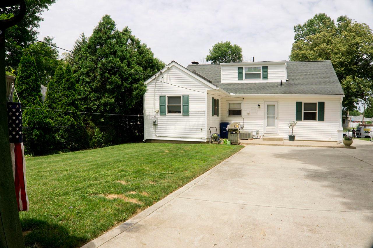 2733 Tudor Road Columbus, OH 43209 - Photo 34 of 37 Gallery Image 34