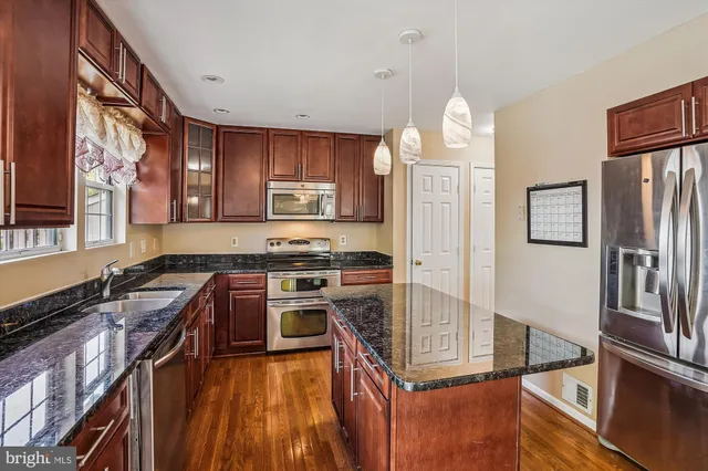 $3,300 | 3500 Lacrosse Court, Woodbridge, VA 22193
