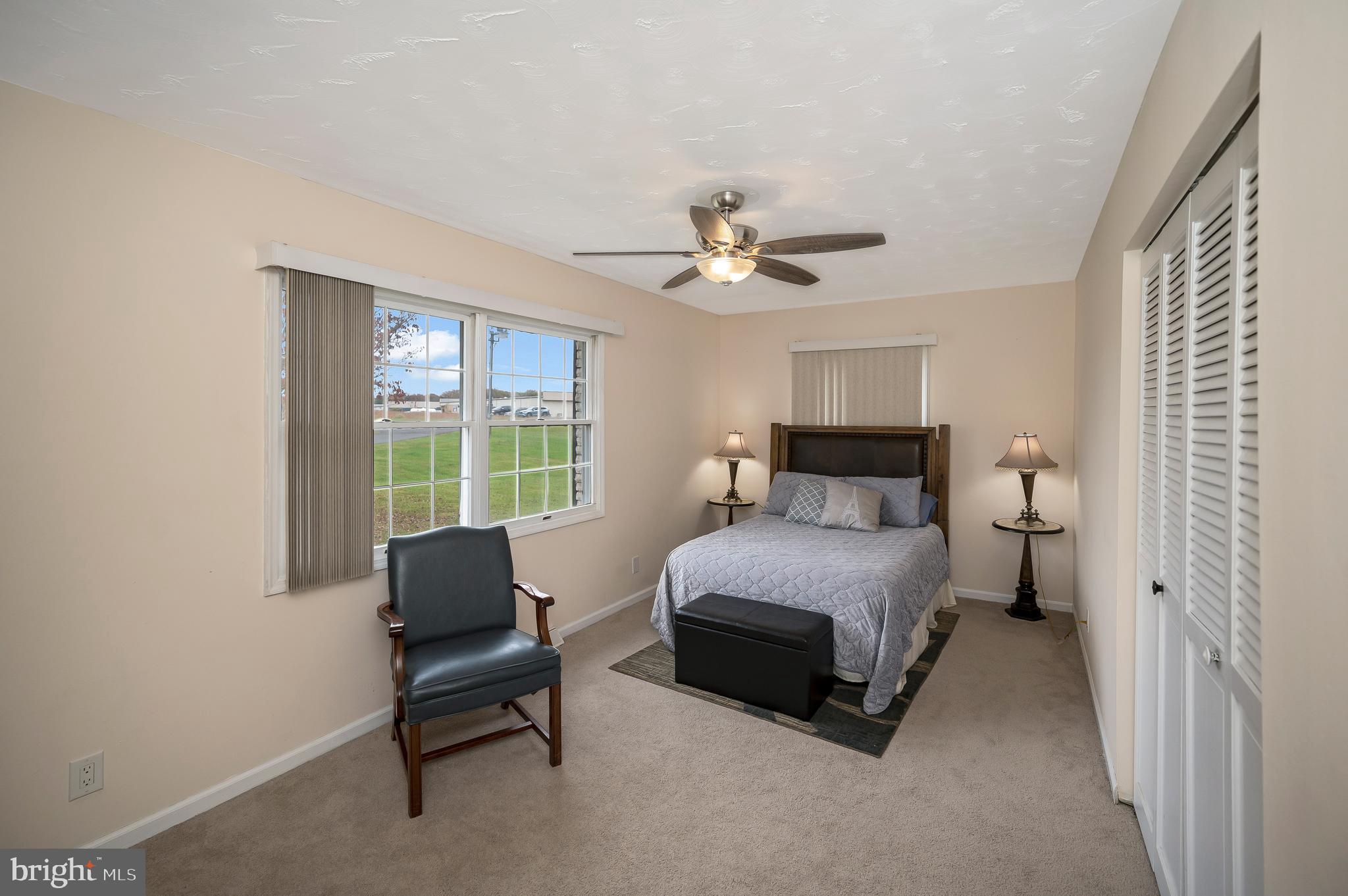 32480 Zoar Road Locust Grove, VA 22508 - Photo 15 of 37 Spacious bedroom 2