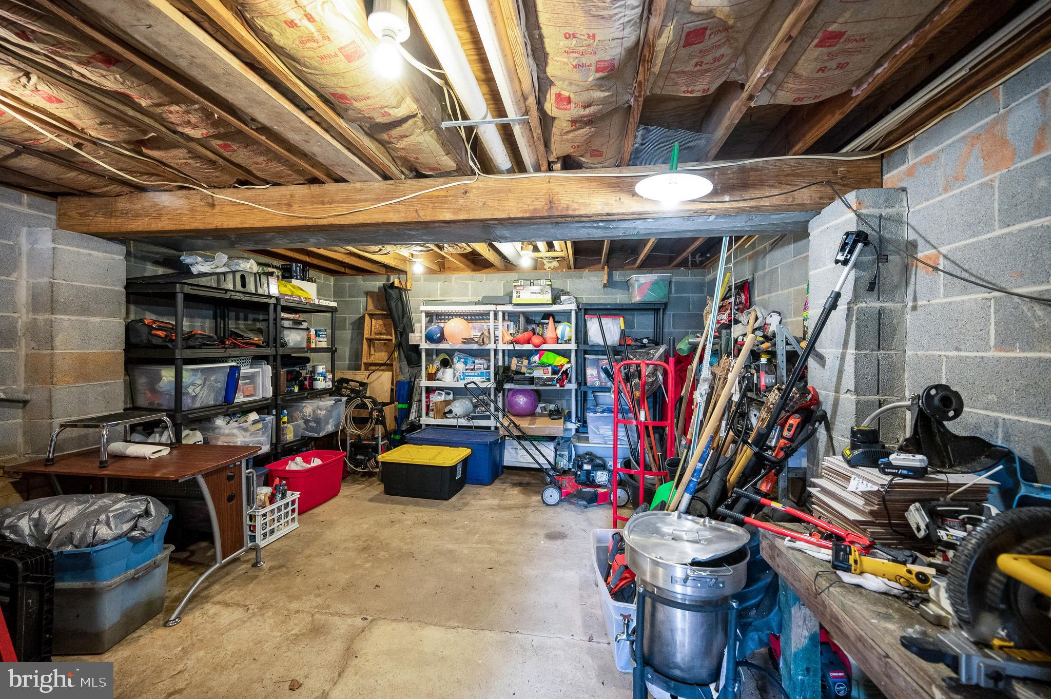 32480 Zoar Road Locust Grove, VA 22508 - Photo 33 of 37 Garage Storage space