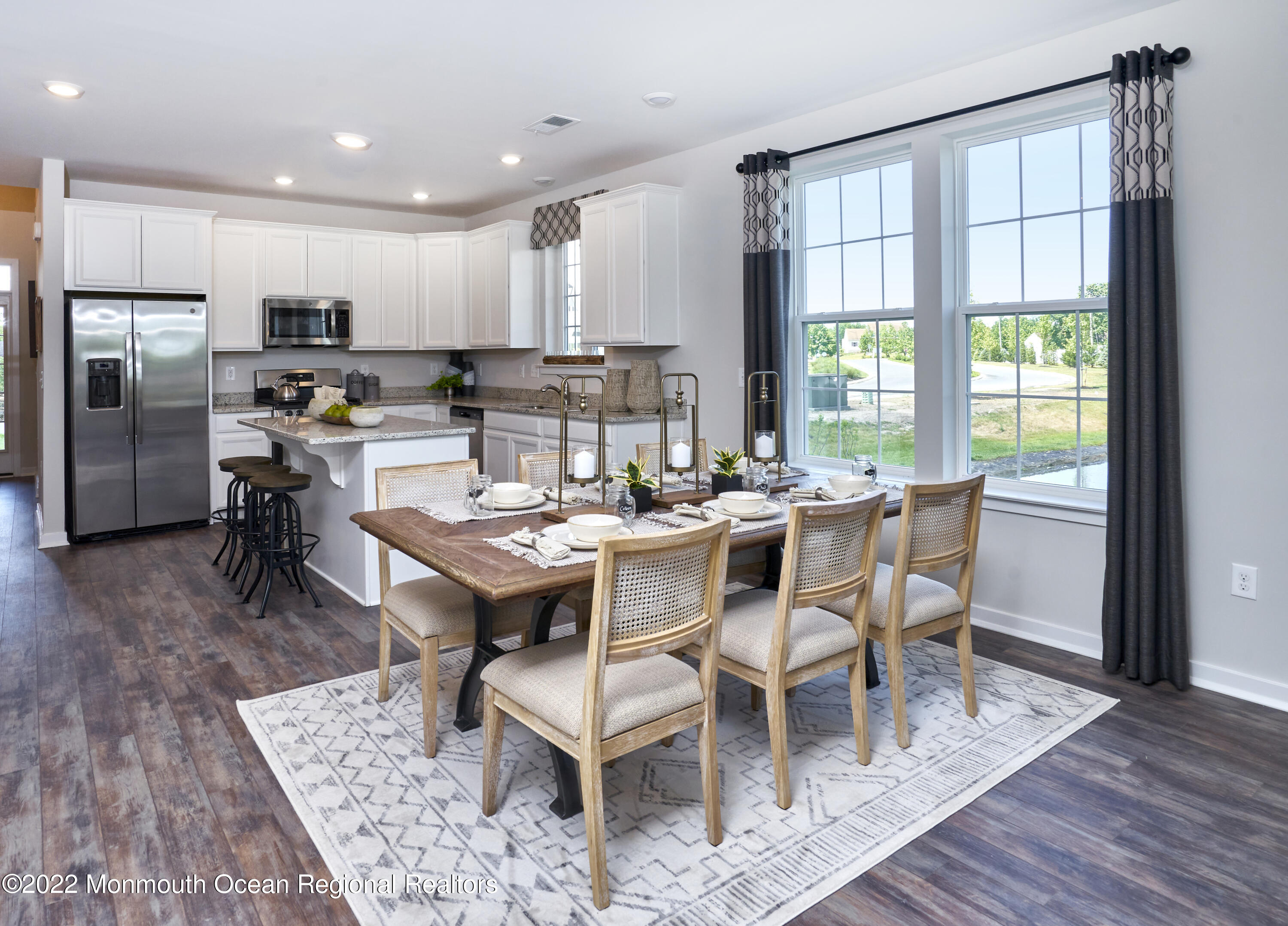 8 Gulfstream Road New Egypt, NJ 08533 - Photo 2 of 6 CJH_VenueatLongview_Pic_Astor_Dining_Kit