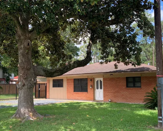 $1,900 | 417 Sikes Street, Houston, TX 77018