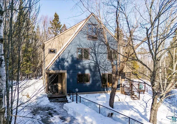 $624,900 | 5875 North Shore Drive, Duluth, MN 55804