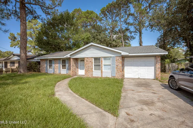 $124,900 | 4907 Old Mobile Avenue, Pascagoula, MS 39581