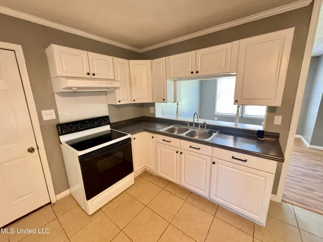 $124,900 | 4907 Old Mobile Avenue, Pascagoula, MS 39581