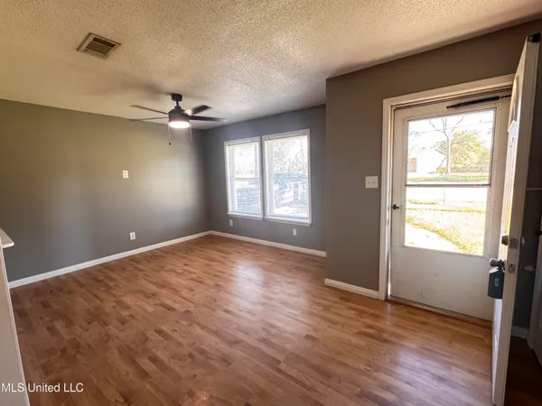 $124,900 | 4907 Old Mobile Avenue, Pascagoula, MS 39581