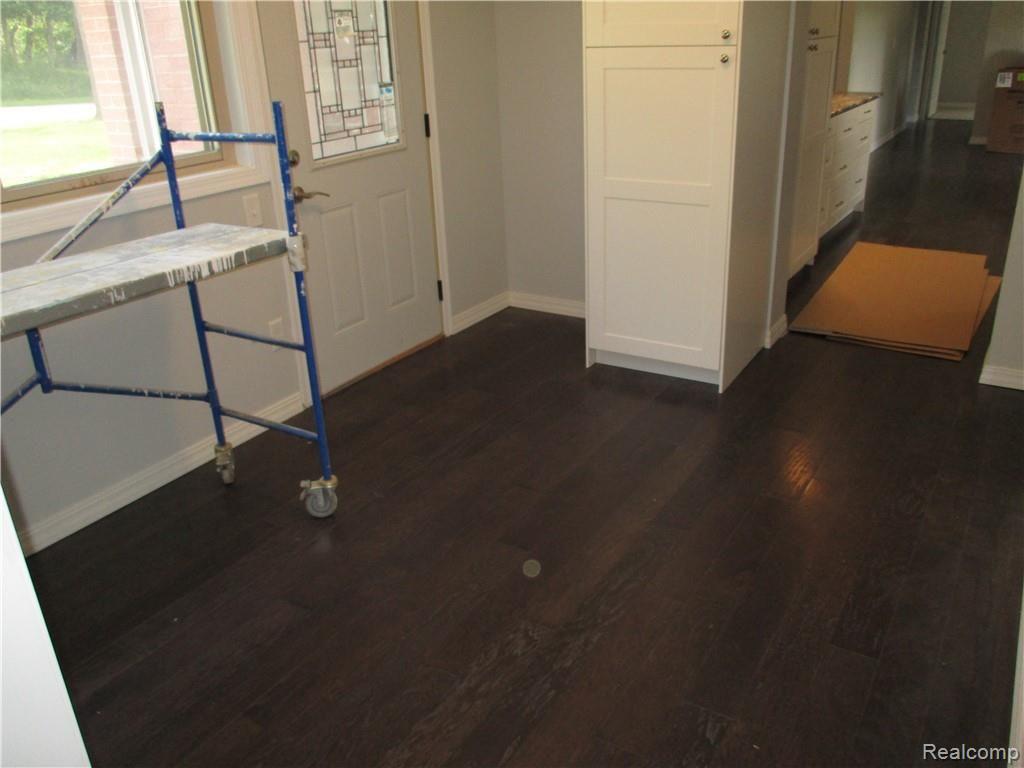 16017 Cavanaugh Lake Road Chelsea, MI 48118 - Photo 17 of 27 Office