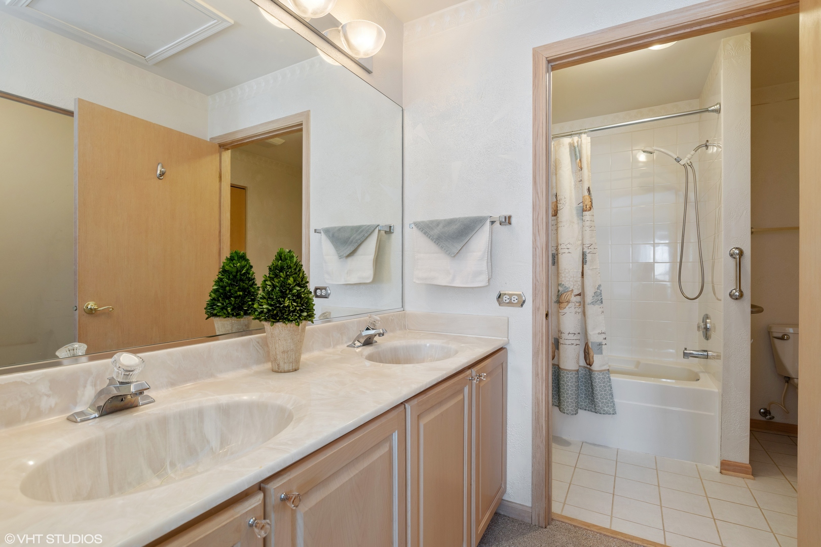 296 Firenze Drive Cary, IL 60013 - Photo 10 of 18 Gallery Image 10
