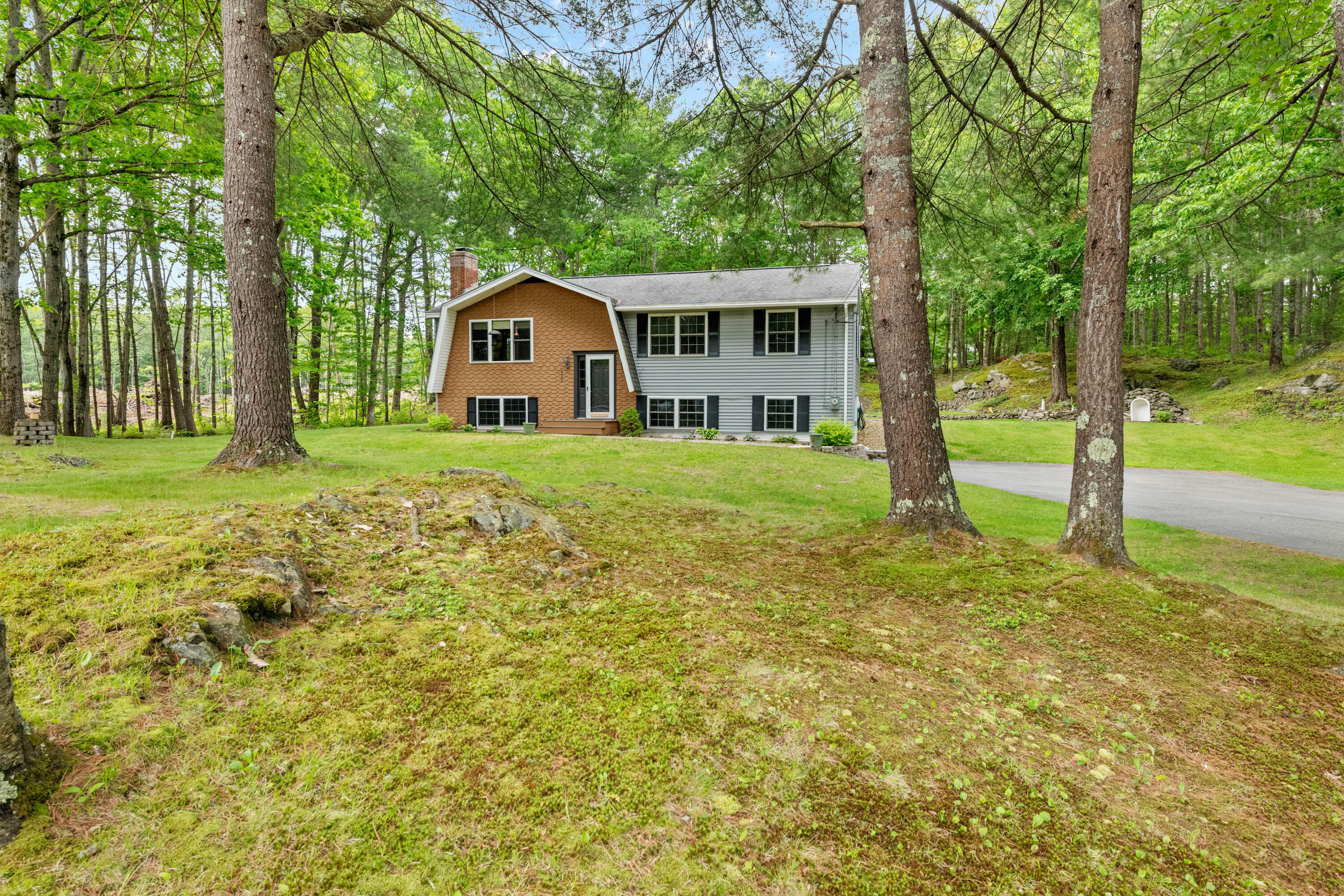 460 Pool Street Biddeford, ME 04005 - Photo 2 of 37 460 Pool St biddeford pic#2